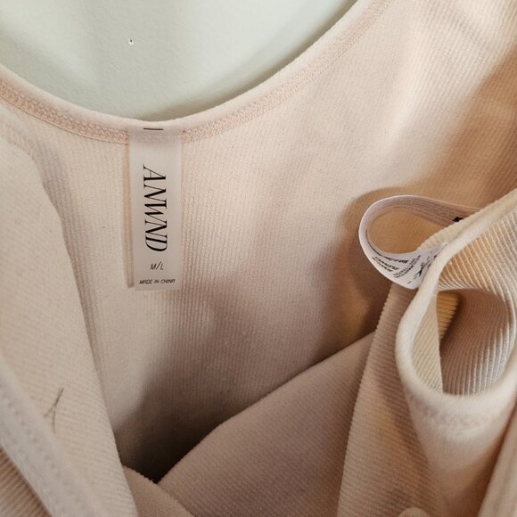 ANWND m/l peach tank top body suit - Picture 2 of 3